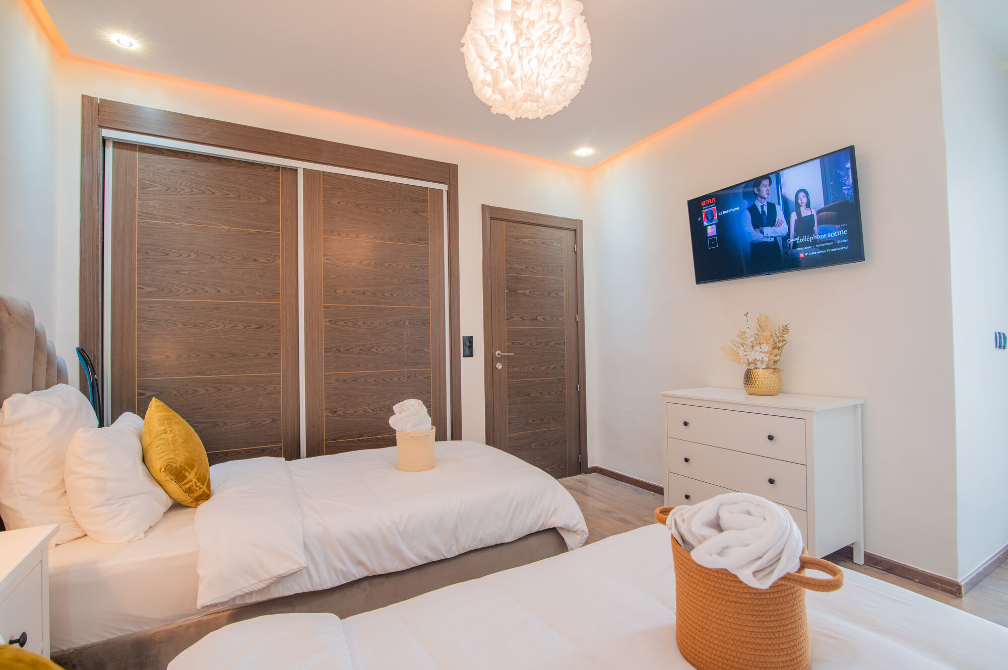Chambre avec TV connectée